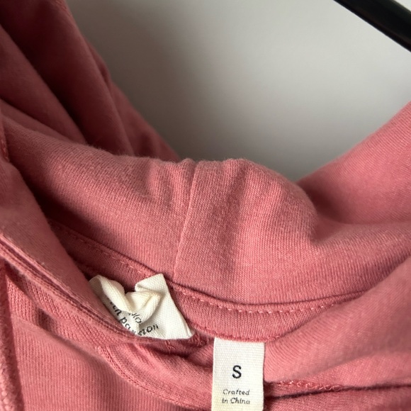 Women's Pink tentree Hoodie size small - Picture 2 of 3